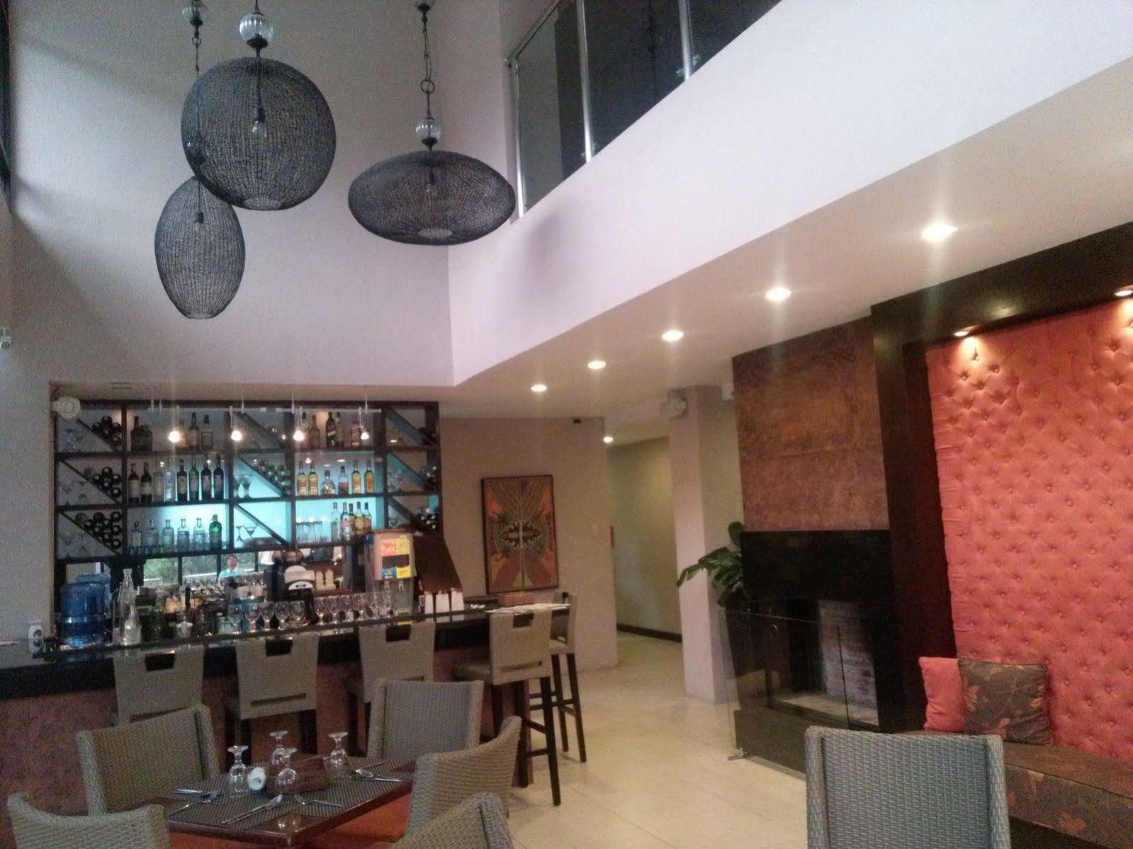 Giraffe Boutique Hotel باغيو المظهر الخارجي الصورة