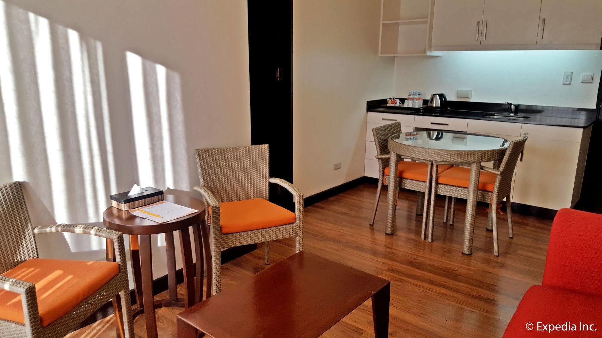 Giraffe Boutique Hotel باغيو المظهر الخارجي الصورة